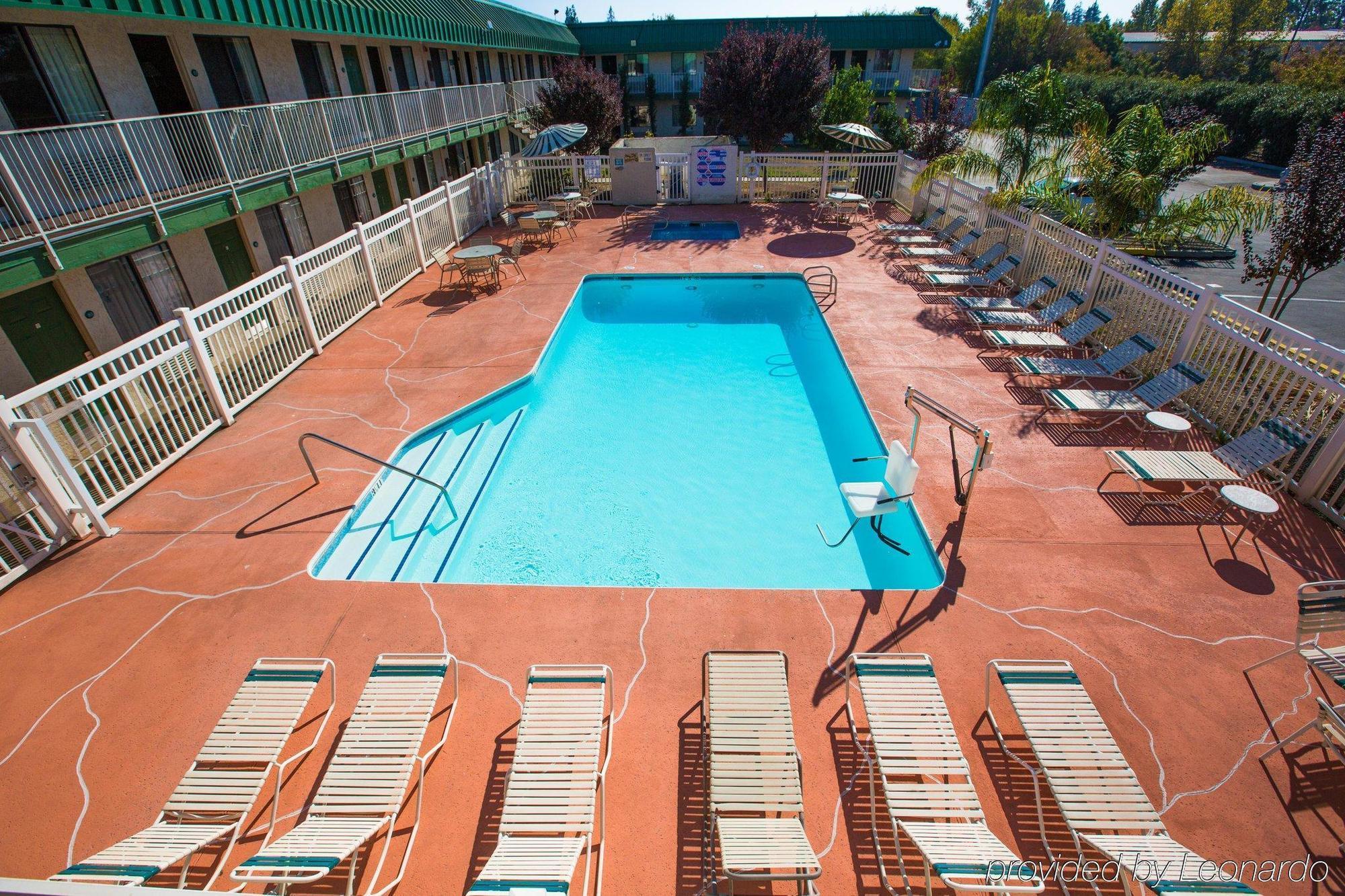 University Inn Fresno Exterior foto
